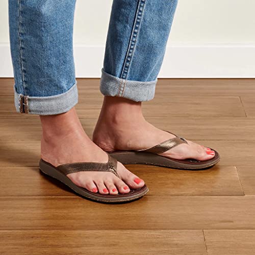 OLUKAI Paniolo Women's Beach Sandals, Distressed Full-Grain Leather Flip-Flop Slides, Wet Grip Soles, Compression Molded Footbed - Hawaiian Flair