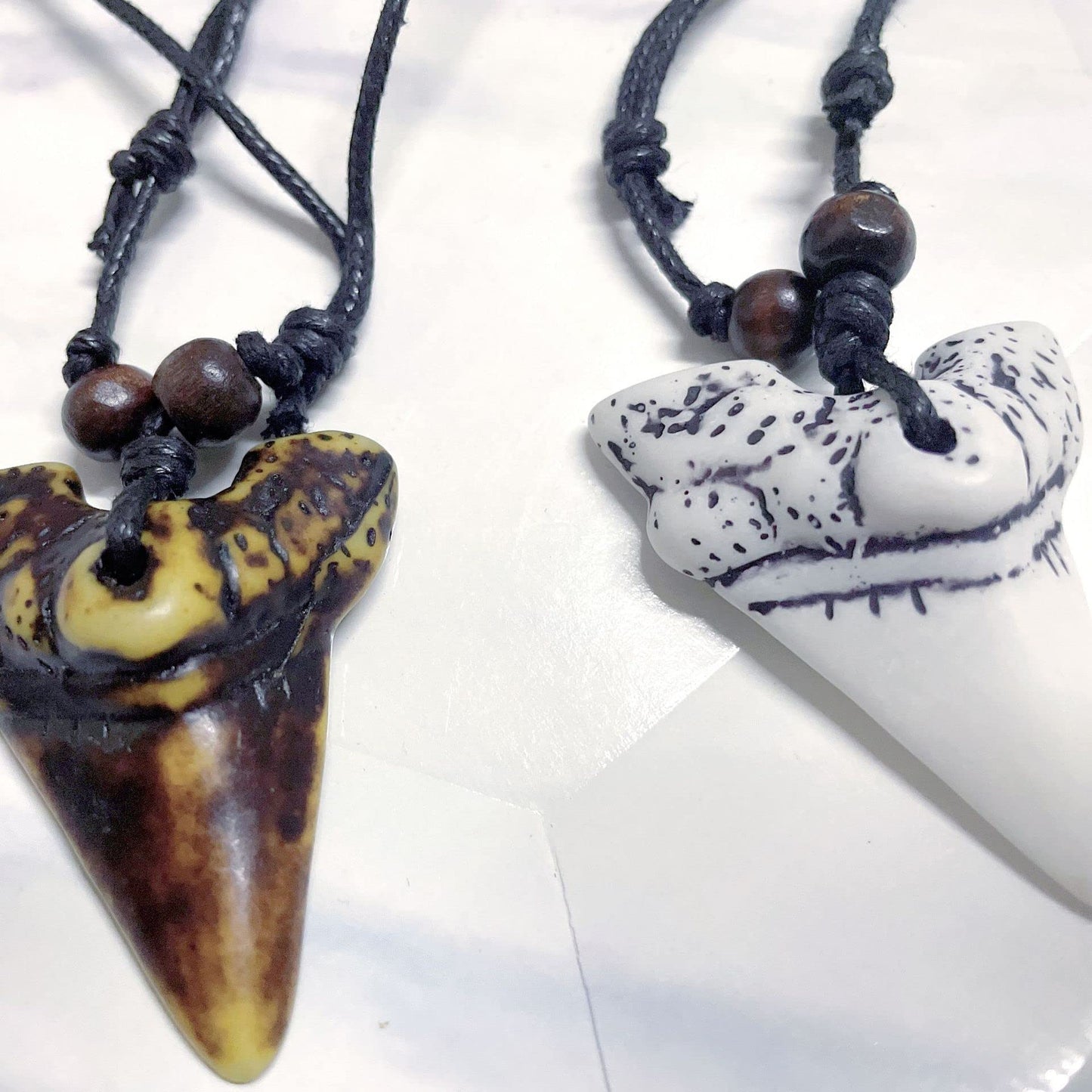 2PCS Hawaiian Protection Amulet Lucky Pendant Necklace Vintage Tiki Fish Hook Turtles Tortoise Shark Wolf Tooth Caved Satue Adjustable Rope Chain Necklaces for Men Women - Hawaiian Flair