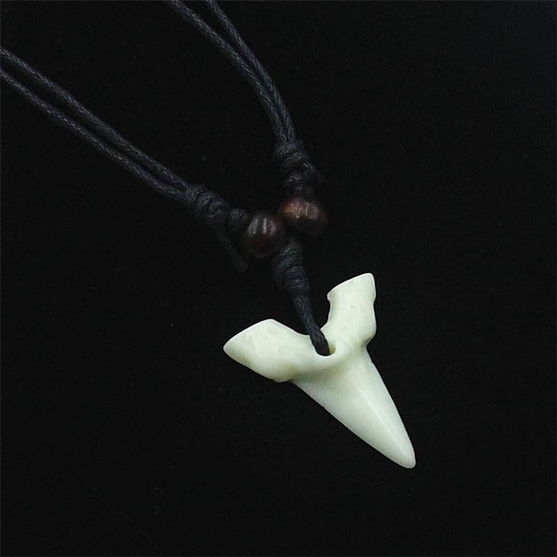 2PCS Hawaiian Protection Amulet Lucky Pendant Necklace Vintage Tiki Fish Hook Turtles Tortoise Shark Wolf Tooth Caved Satue Adjustable Rope Chain Necklaces for Men Women - Hawaiian Flair