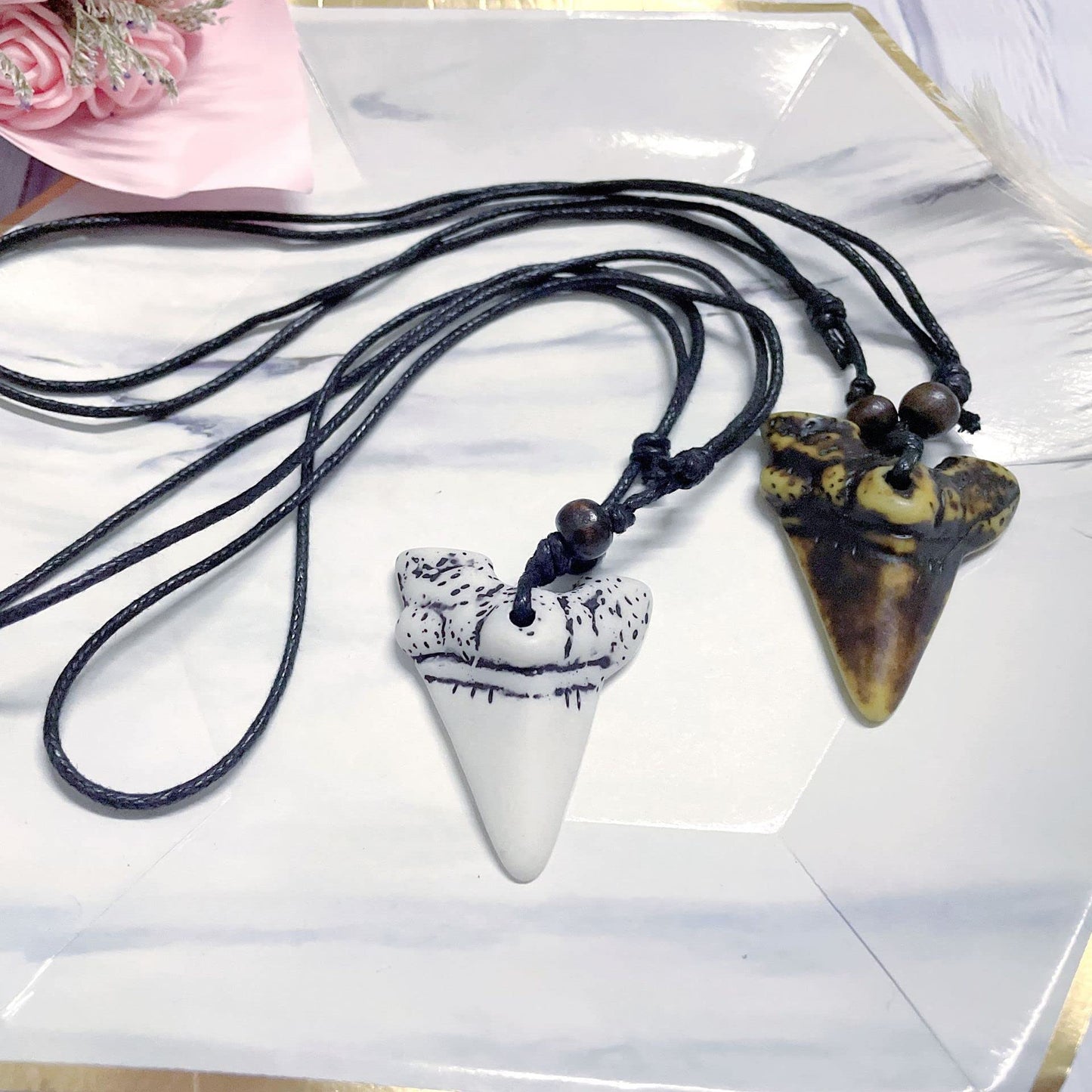 2PCS Hawaiian Protection Amulet Lucky Pendant Necklace Vintage Tiki Fish Hook Turtles Tortoise Shark Wolf Tooth Caved Satue Adjustable Rope Chain Necklaces for Men Women - Hawaiian Flair